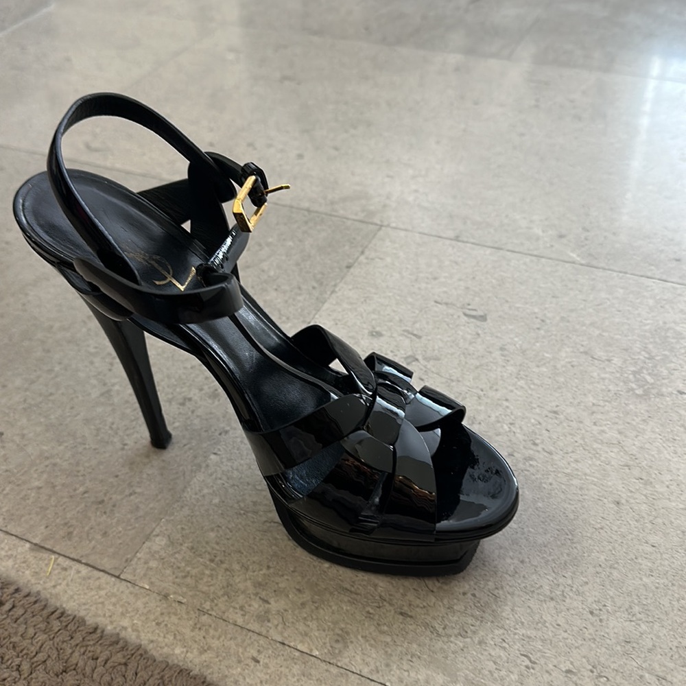 Yves Saint Laurent Black Patent Leather Platform Sandals with Gold Buckle